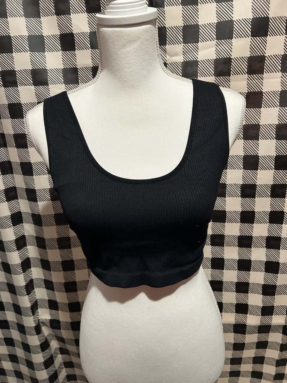 Forever 21 Seamless Ribbed Scoop Neck Crop Tank Top